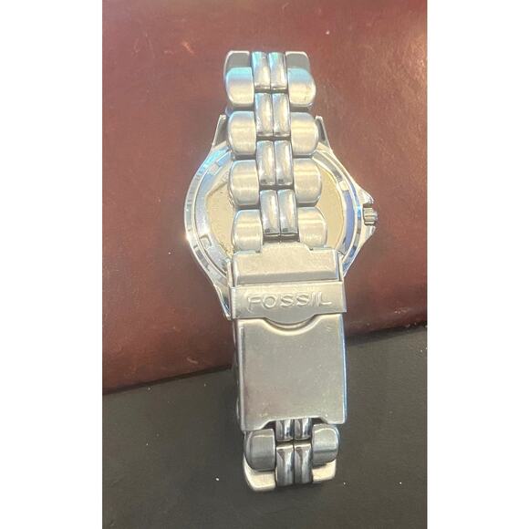 Women's Silver tone AM-3479 Fossil Blue Watch, WR 100M, Locking Clasp - Picture 4 of 4